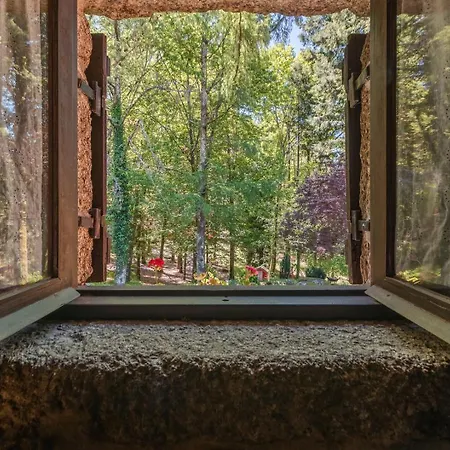 Semesterbostad Casa Da Pedra Geres Soengas
