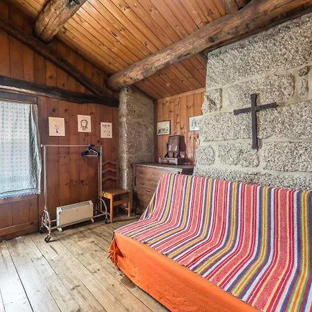 Dom wakacyjny Casa Da Pedra Pinta