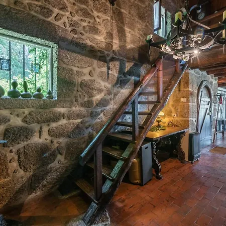 Semesterbostad Casa Da Pedra Geres Soengas