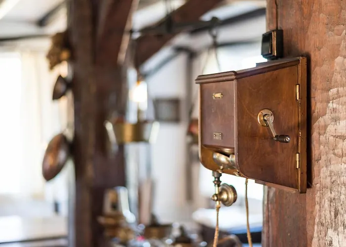 Mid-century Modern Gem In Braga Soengas