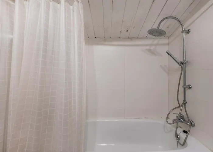 Mid-century Modern Gem In Braga