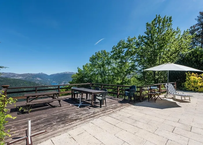 Ferienhaus Mid-century Modern Gem In Braga