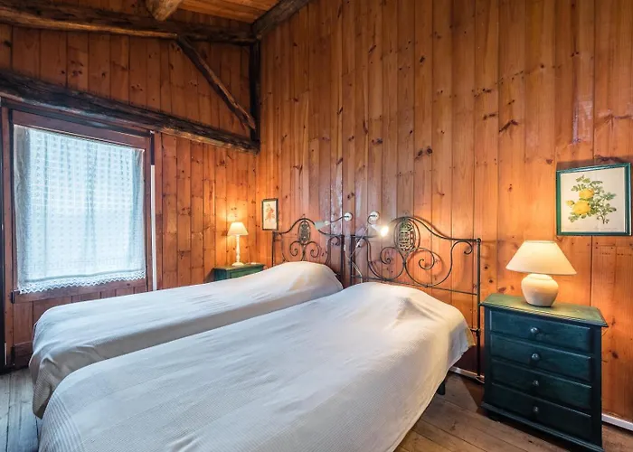 Mid-century Modern Gem In Braga Ferienhaus