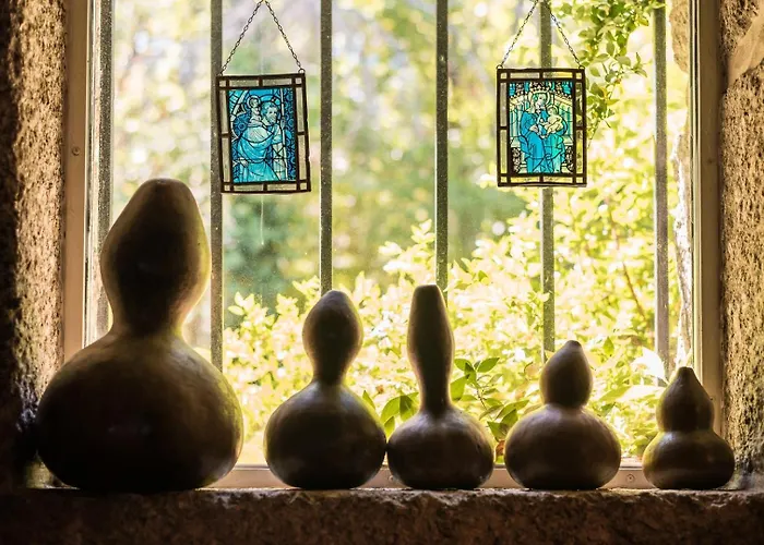 Mid-century Modern Gem In Braga Soengas