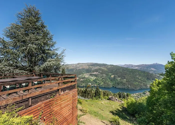 Mid-century Modern Gem In Braga Ferienhaus *